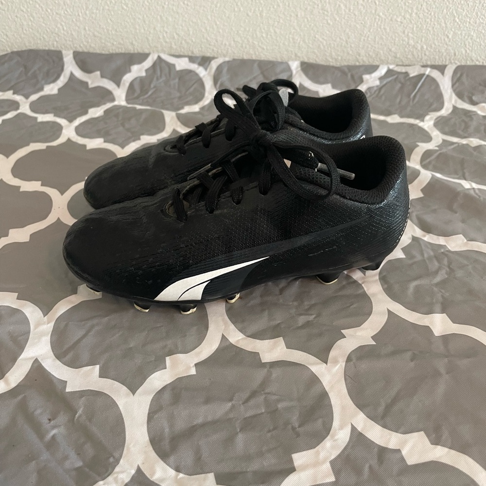PUMA Youth 11 Soccer Cleats Back with White Logo Athletic Shoes